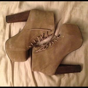 Jeffrey Campbell lita